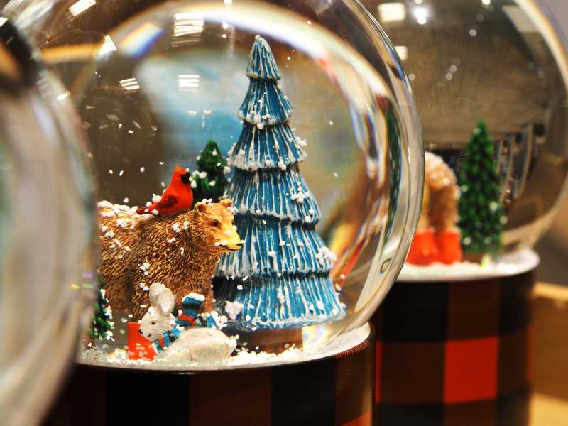 diy-snow-globe-ornament