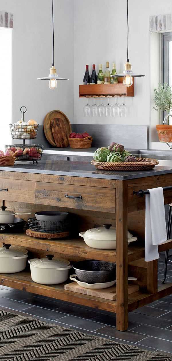 Vintage Farmhouse for Stunning Thanksgiving Aesthetics 
