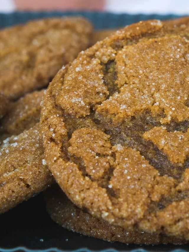 Spiced Molasses Crinkles for 12 Unique Christmas Cookie Recipes